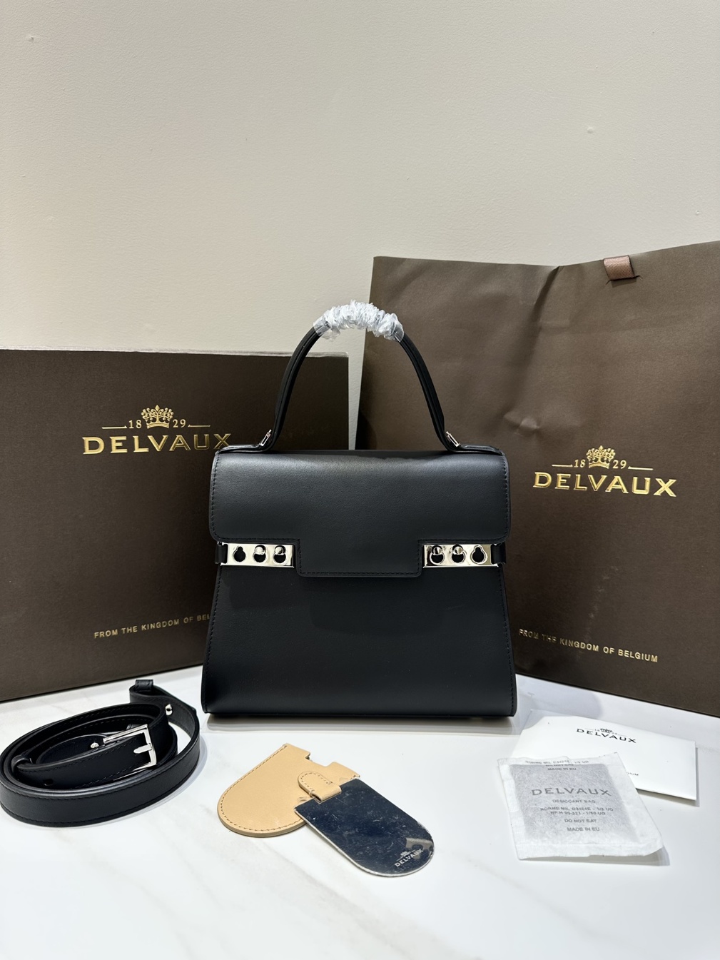 1711864132.8977gdrZroYYSV4 1.jpg