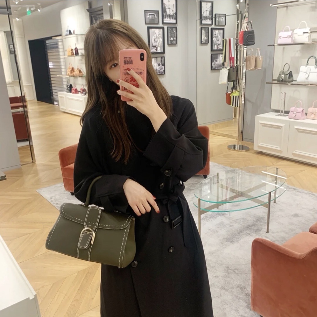 1712215956.323zsHiOCbviD4 1.jpg